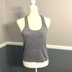 Swiftly Tech Racerback Tank Top 2.0
Waist Length